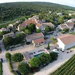 Mas De Trescouvieux Ferienhaus