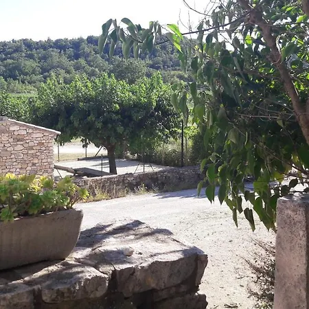 Mas De Trescouvieux بيت للعطل *