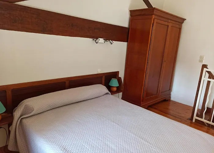 Mas De Trescouvieux Holiday home Laval-Saint-Roman