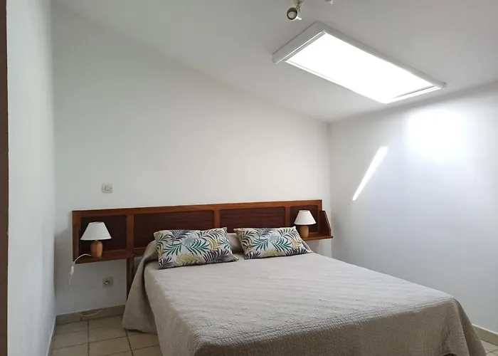 Mas De Trescouvieux Holiday home *